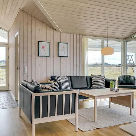 Holiday home Esma - 150m From The Sea In Nw Jutland By Interhome Hjorring